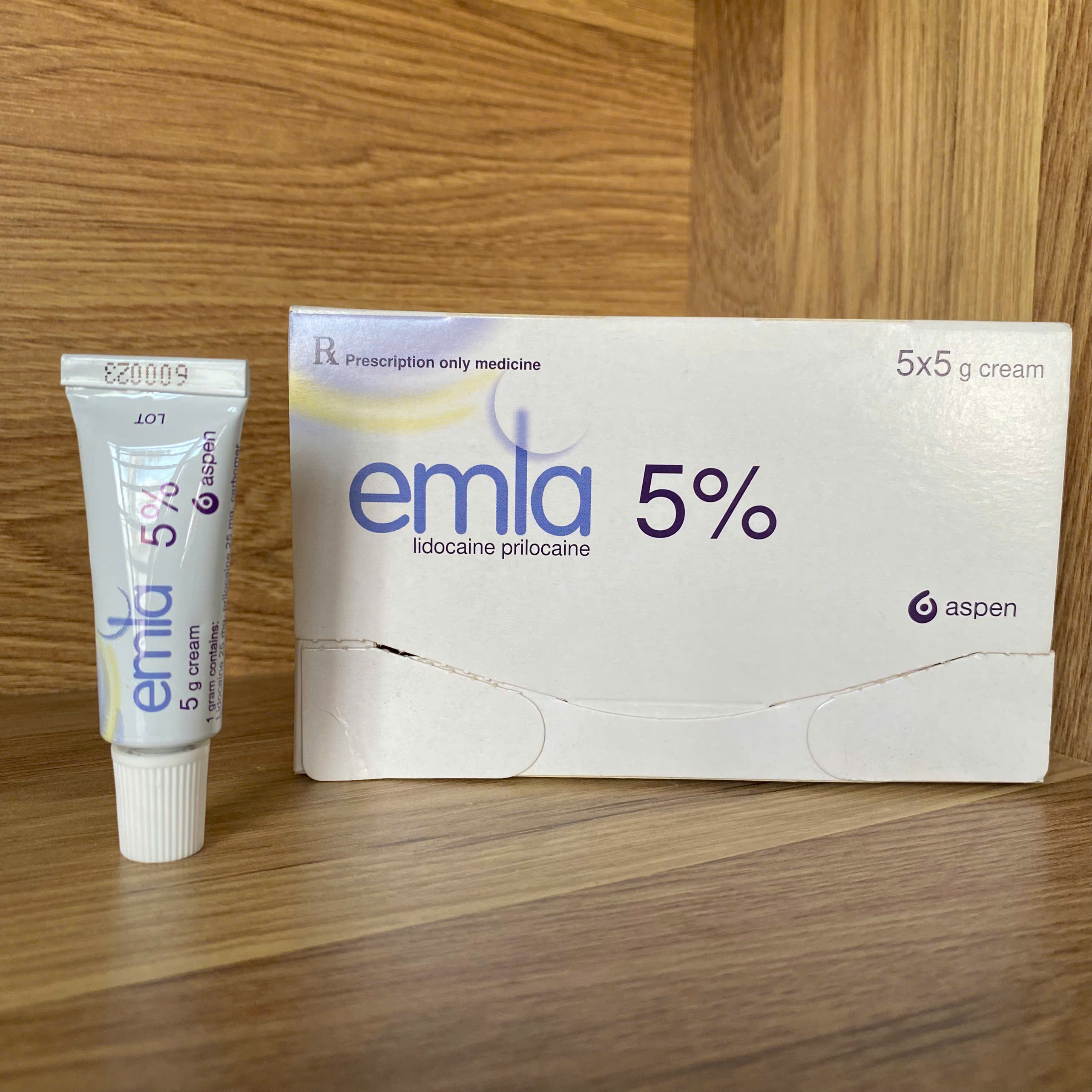 Bỏ sỉ Gel Bôi Emla 5% Giup kéo Dài Thời Gian ở nam hàng xách tay