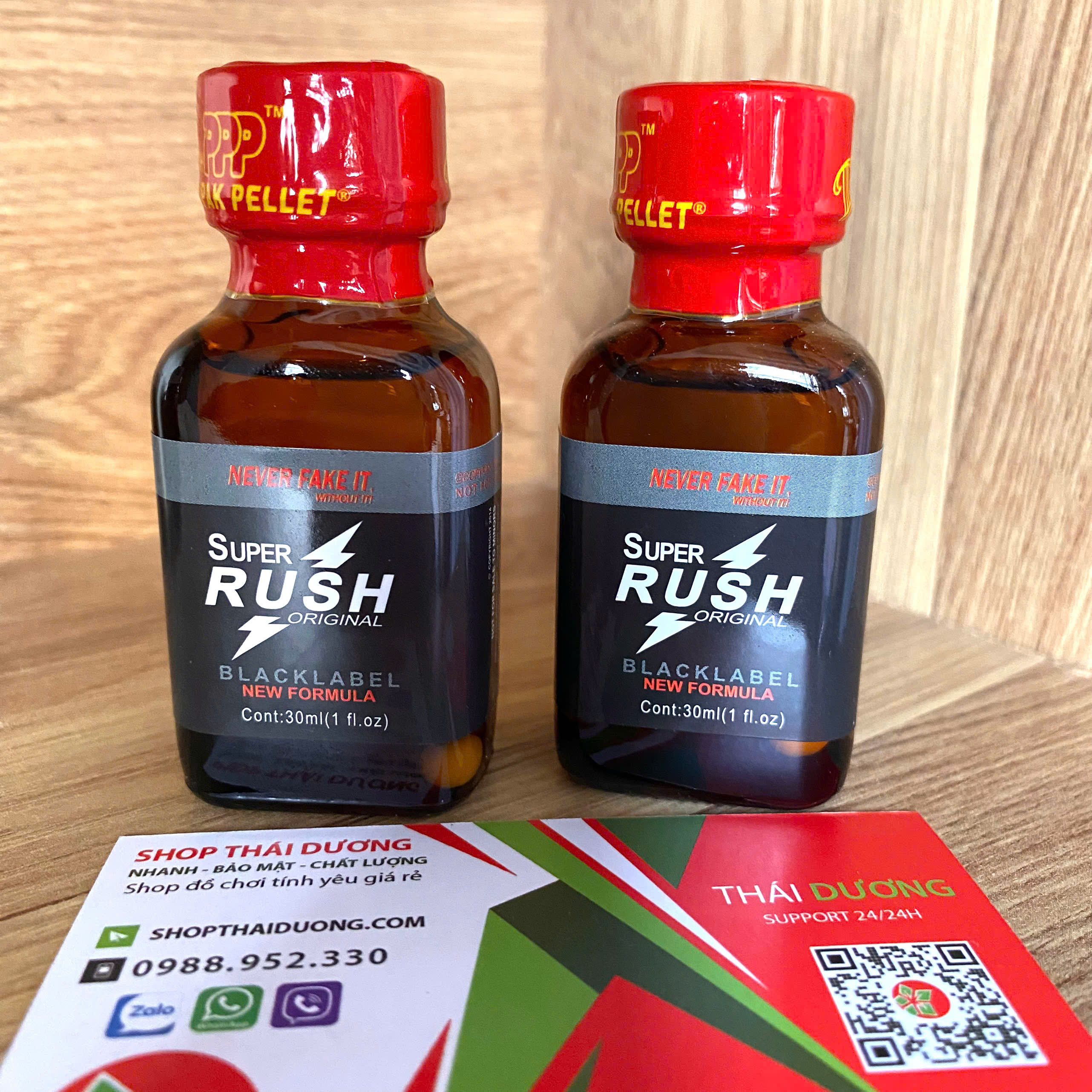 So sánh Shop Bán Popper Super Rush Orignal Đen Chai 30ml - Kích Thích Mạnh Bạo cho Top Bot - LGBT nhập khẩu