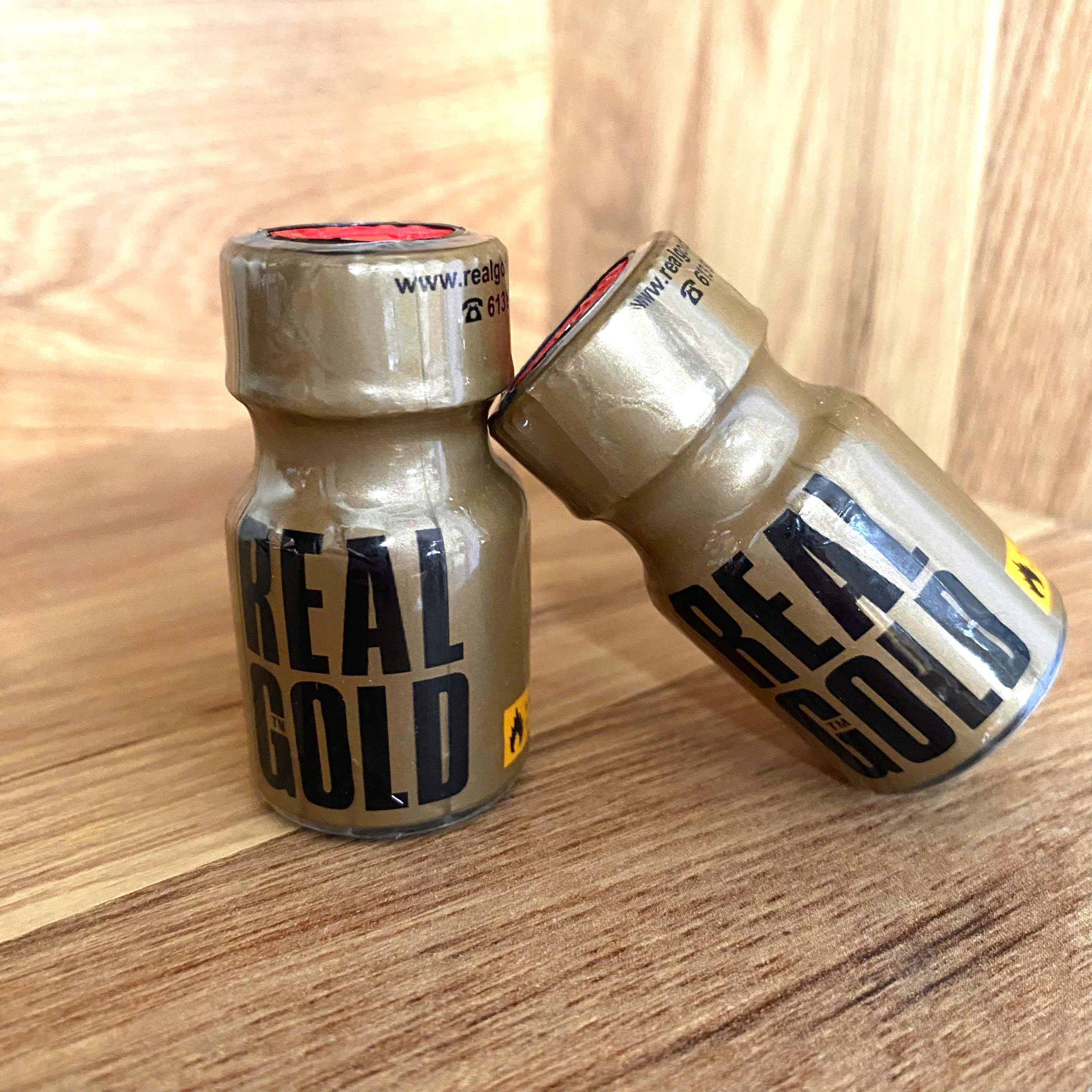 Mua Tinh Dầu Nước Ngửi Kích Dục Popper Real Gold Chai 10ml Nắp Đỏ Tăng Hưng Phấn Ham Muốn